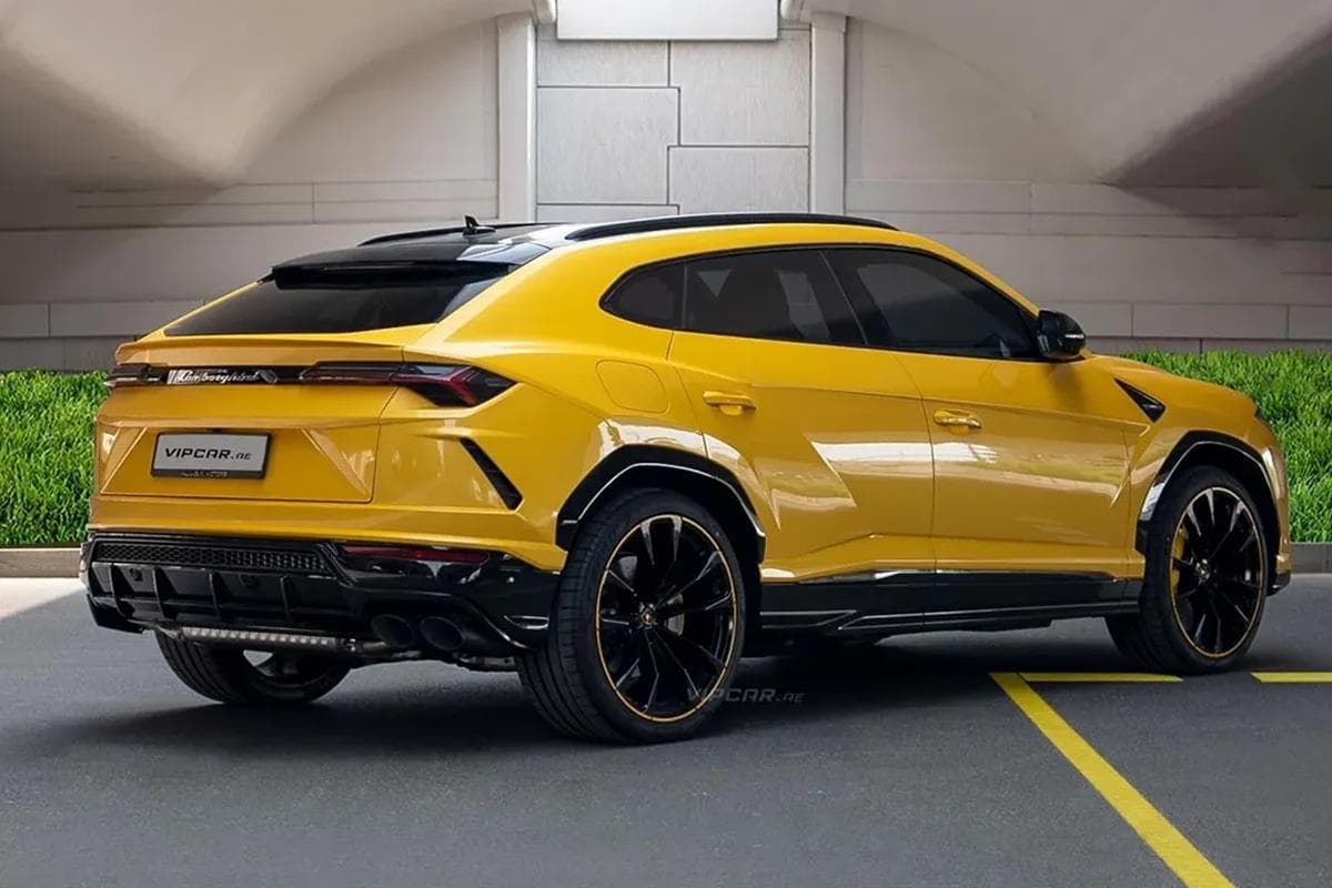 Lamborghini Urus Pearl Capsule 2