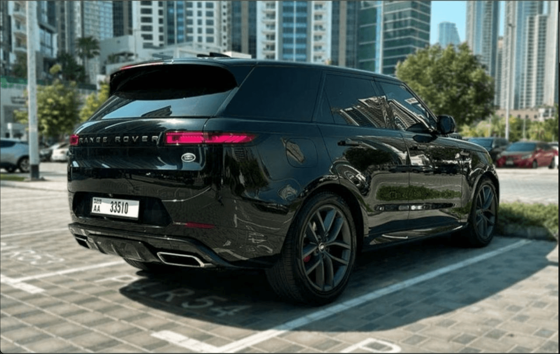 Range Rover Sport Black 3
