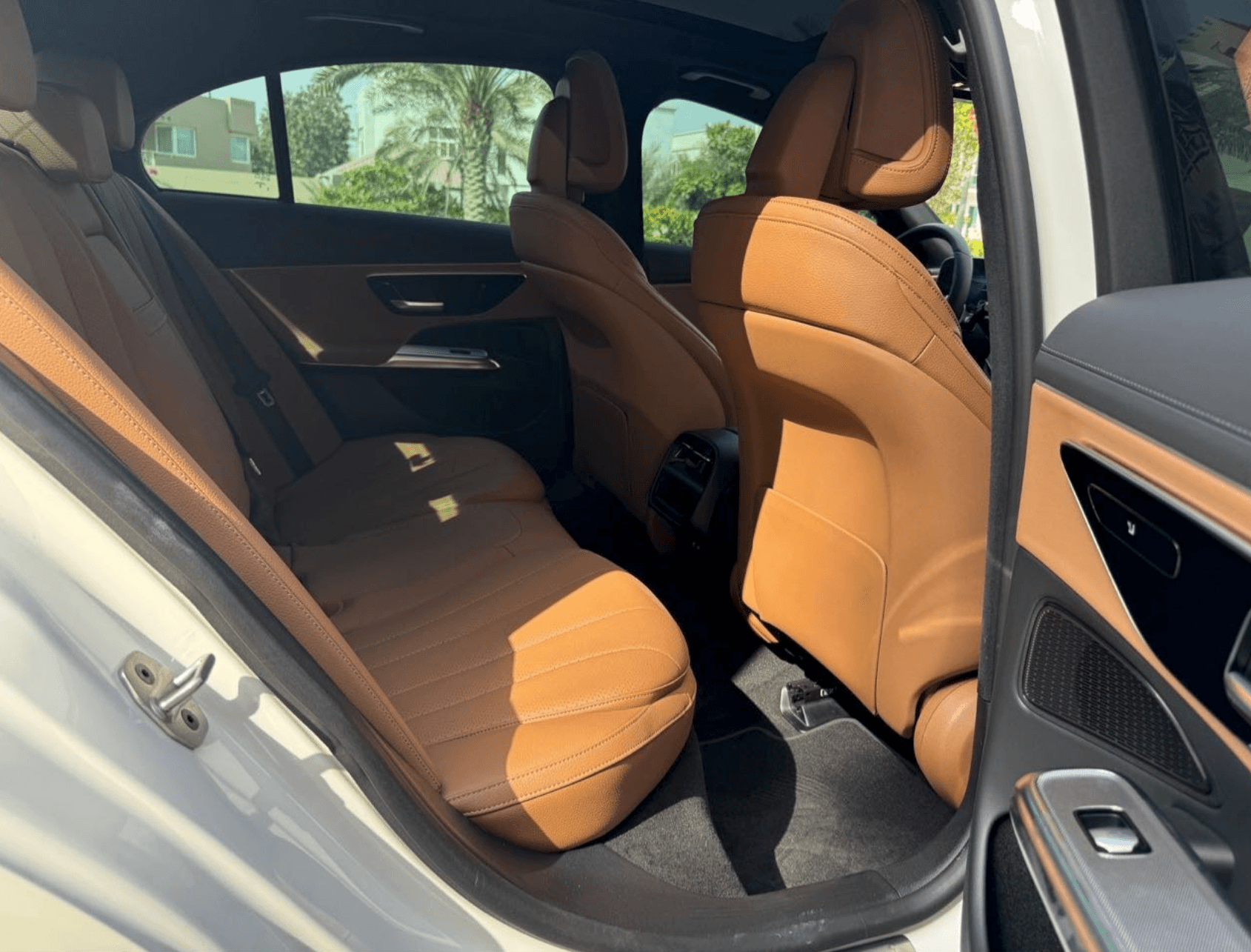 Mercedes E300 White 4