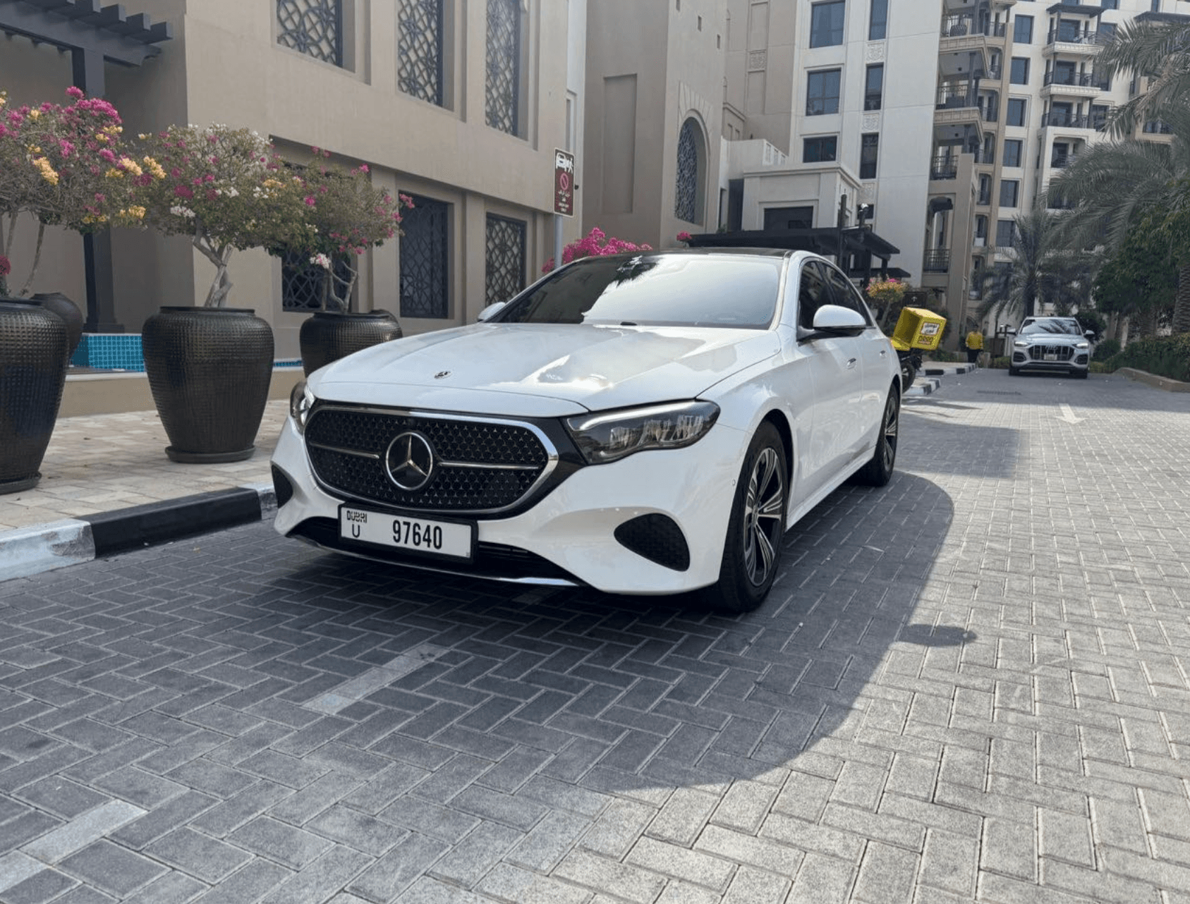 Mercedes E300 White 5