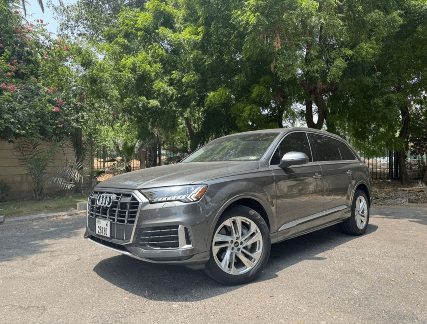 Audi Q7 1