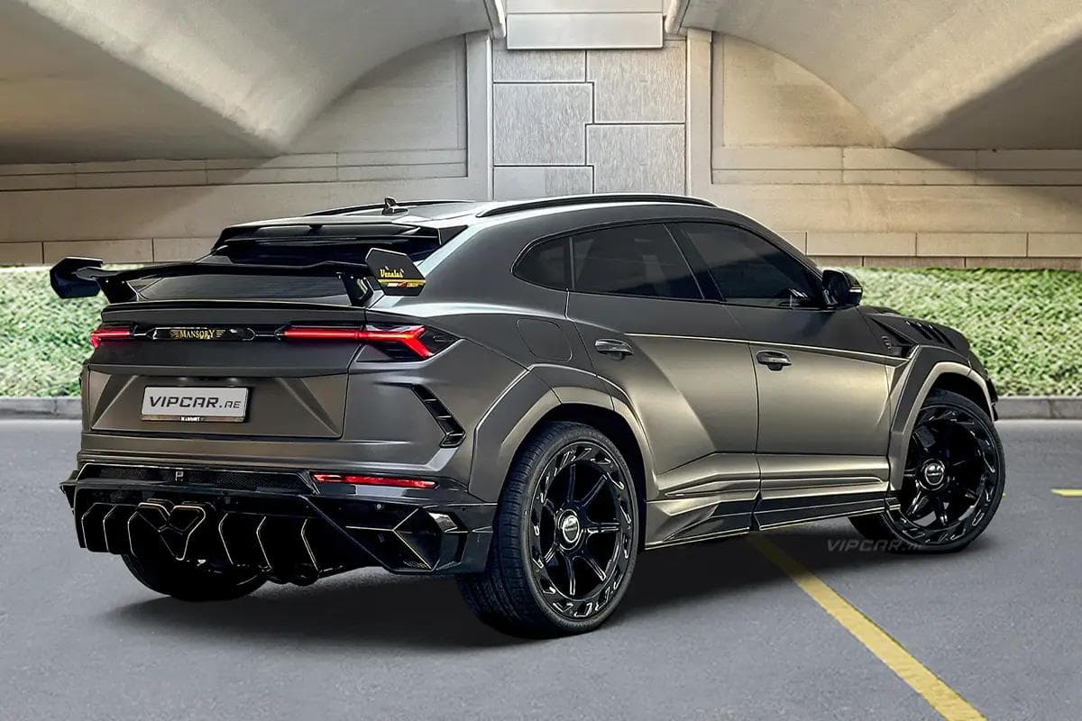 Lamborghini Urus Mansory Black 2